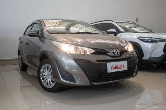 TOYOTA YARIS 1.3 16V FLEX XL LIVE MANUAL TOYOTA YARIS 1.3 16V FLEX XL LIVE MANUAL